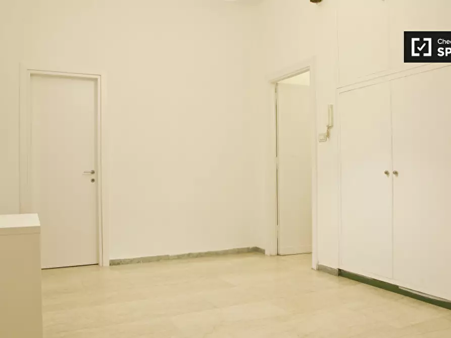 Immagine 14 di Camera condivisa in affitto  in Via della Ferratella in Laterano a Roma