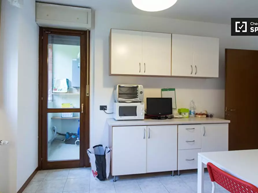 Immagine 3 di Appartamento in affitto  in Via Donna Prassede a Milano