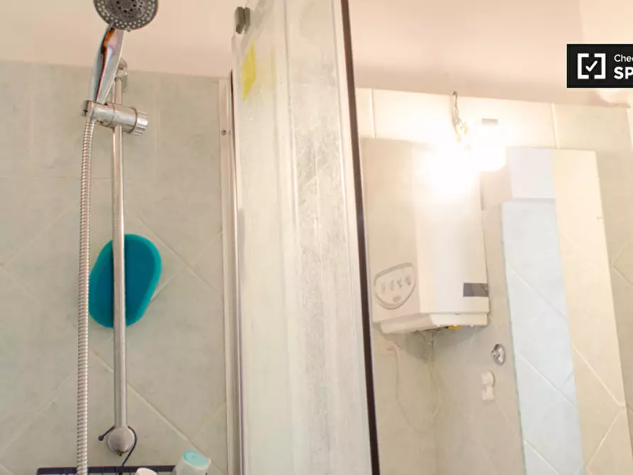 Immagine 11 di Appartamento in affitto  in Via Aurora a Roma