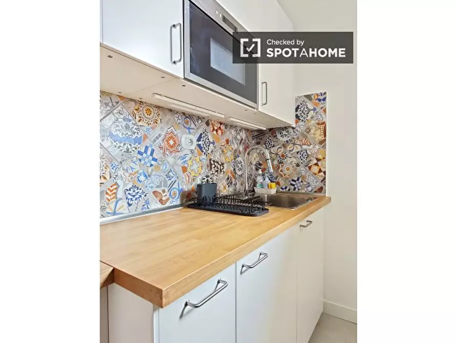 Immagine 10 di Camera condivisa in affitto  in Via Nicola Palmieri a Milano