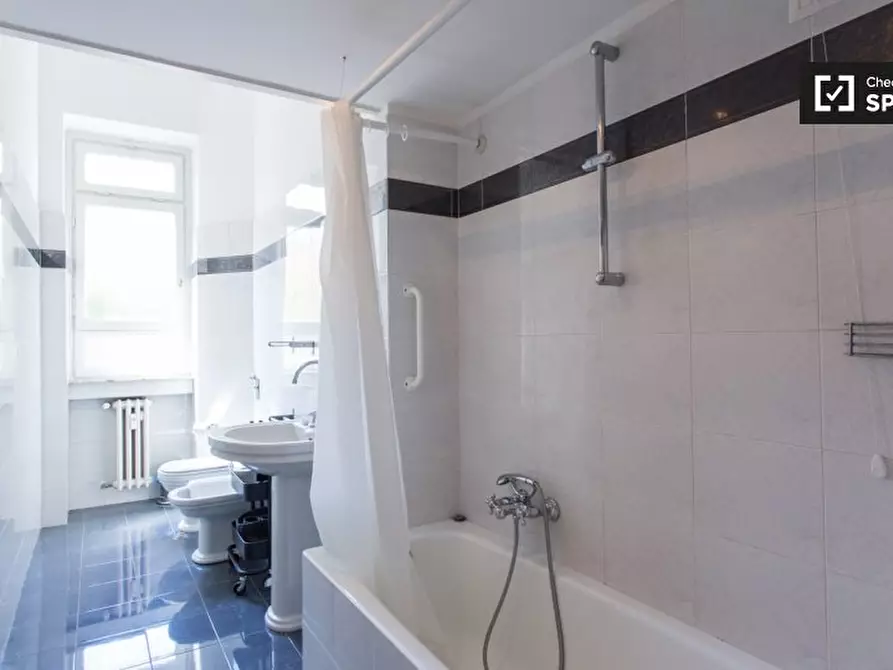 Immagine 13 di Appartamento in affitto  in Viale Beatrice D'Este a Milano