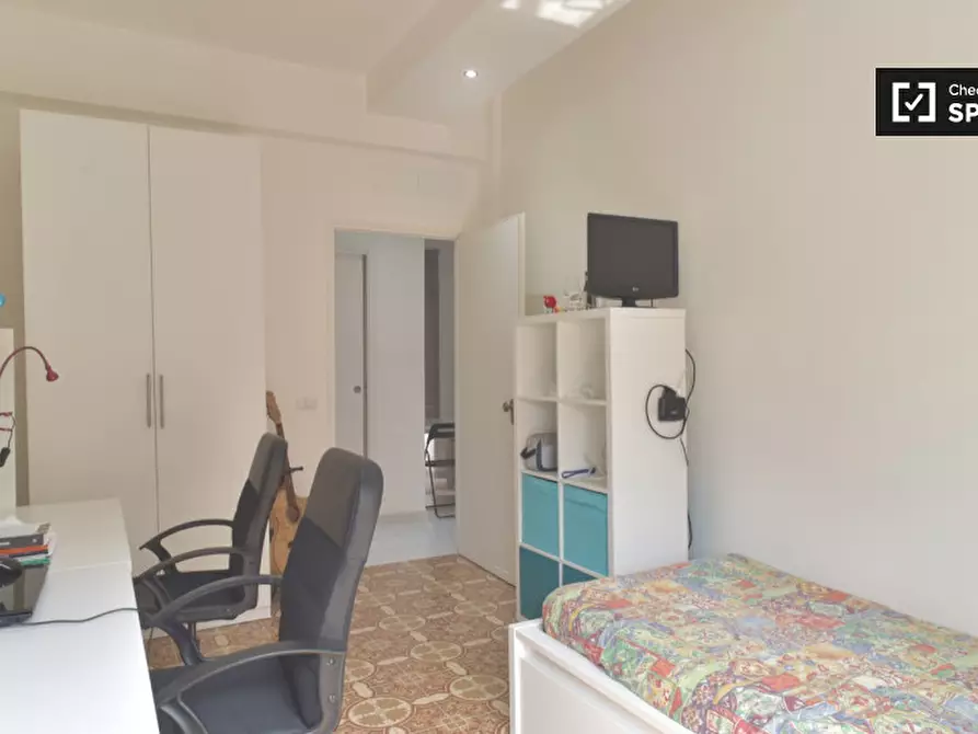 Immagine 3 di Camera condivisa in affitto  in Via Filippo Eredia a Roma