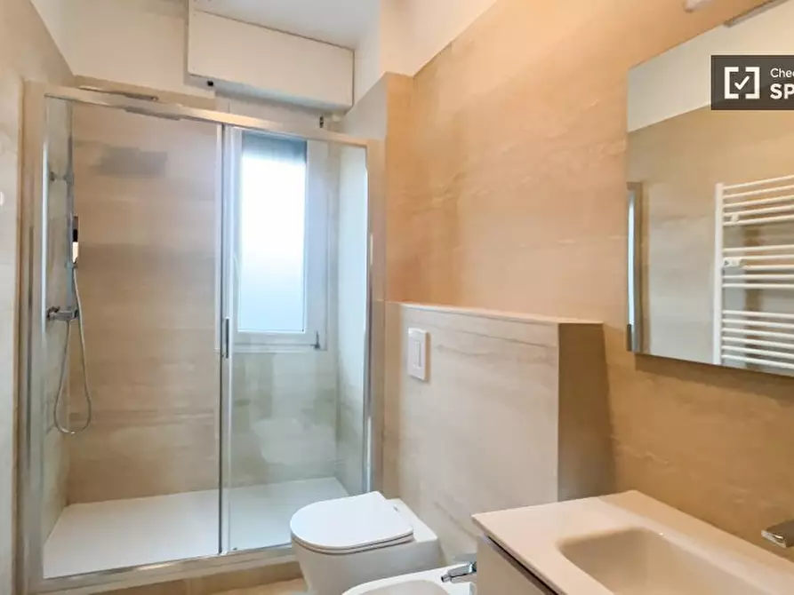 Immagine 9 di Camera condivisa in affitto  in Via Orbetello a Milano