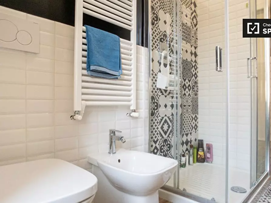 Immagine 13 di Camera condivisa in affitto  in Via S. Giovanna D'Arco a Sesto San Giovanni