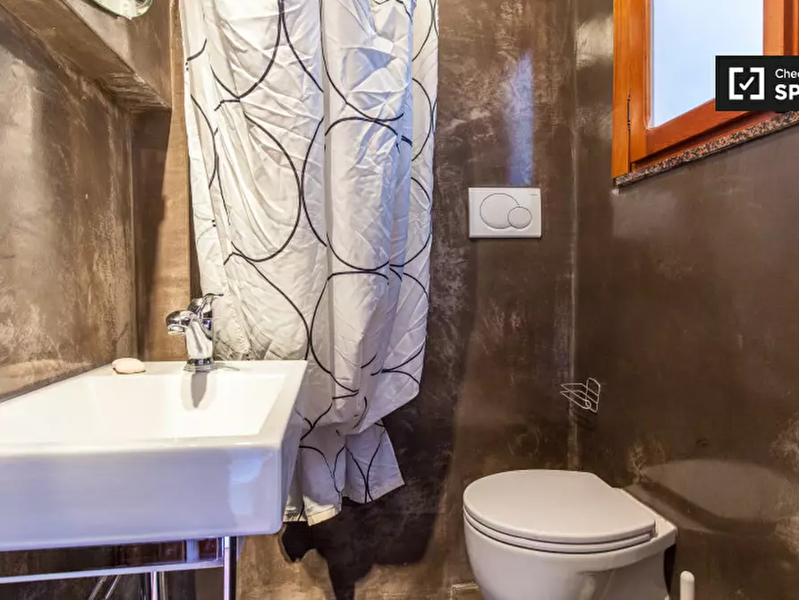 Immagine 4 di Ufficio in affitto  in Arco della Chiesa Nuova a Roma