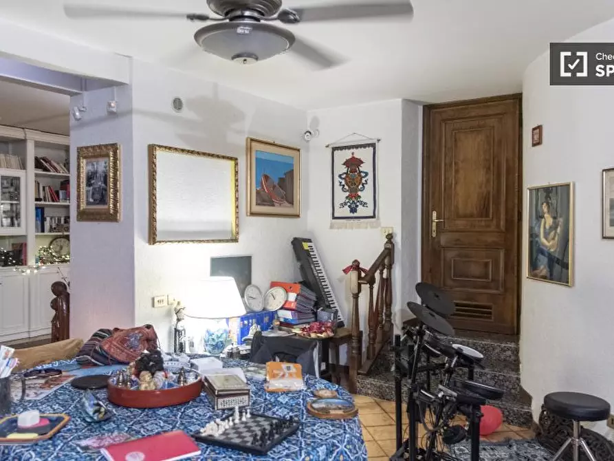 Immagine 7 di Camera condivisa in affitto  in Via Goffredo Mameli a Roma