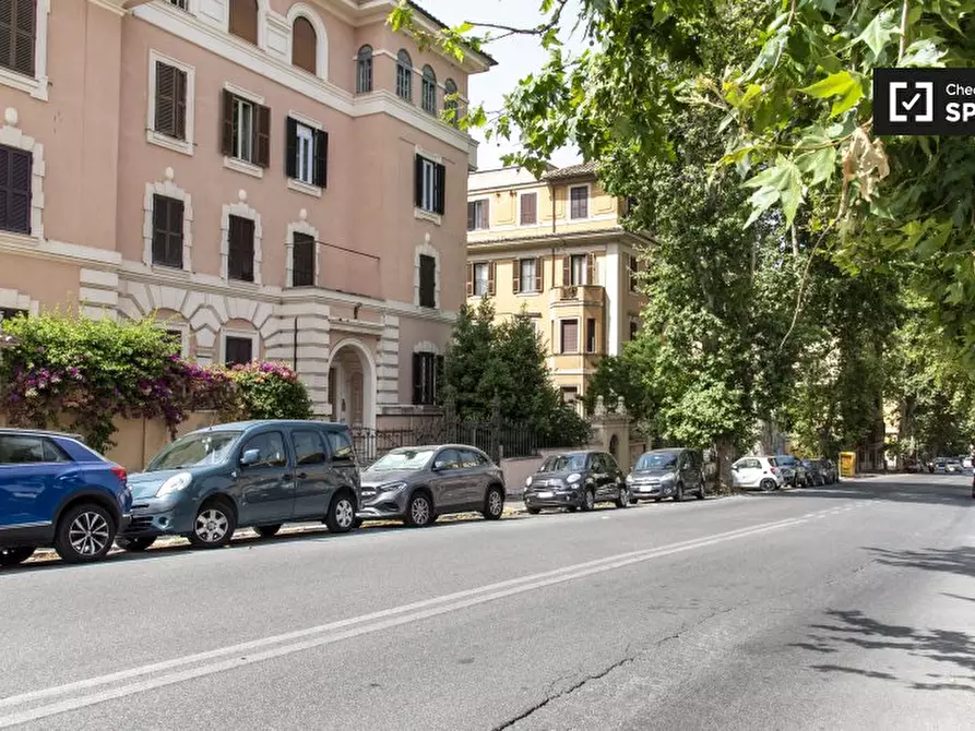 Immagine 18 di Appartamento in affitto  in Via Dandolo a Roma