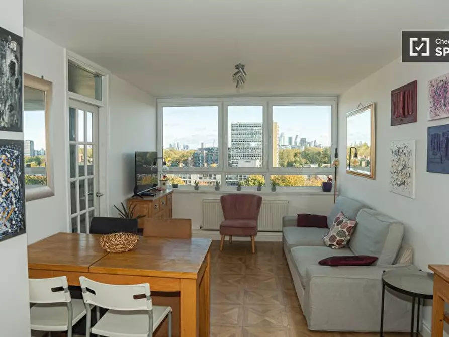 Immagine 1 di Appartamento in affitto  in Surrey Lane a Wandsworth