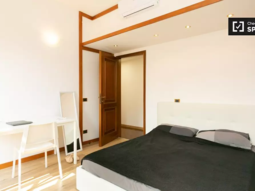 Immagine 4 di Camera condivisa in affitto  in Via Santa Maria Podone a Milano