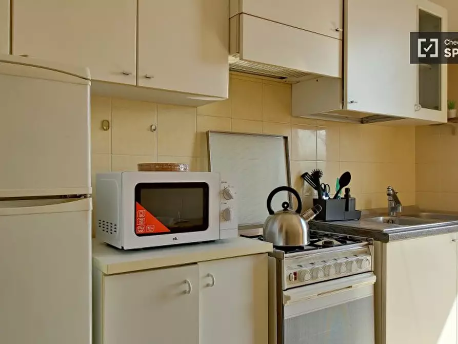 Immagine 10 di Camera condivisa in affitto  in Via Bolama a Milano