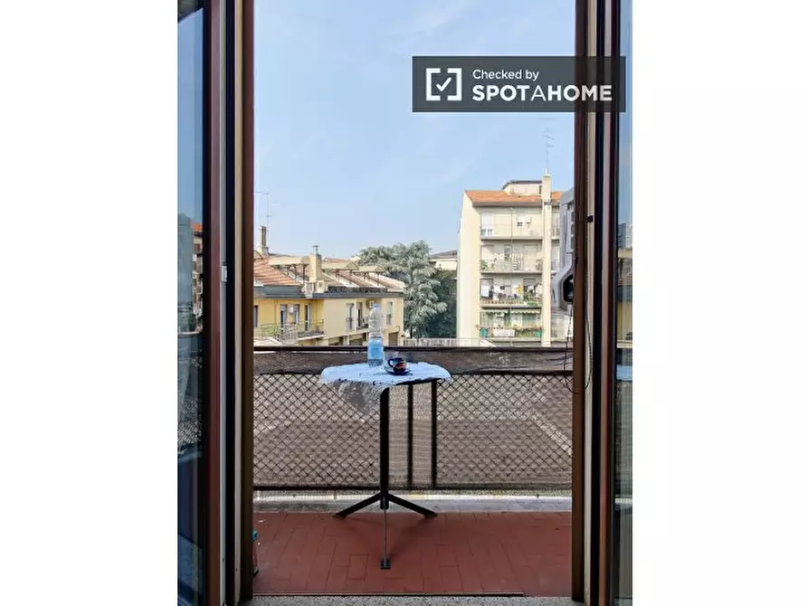 Immagine 5 di Camera condivisa in affitto  in Via Privata degli Artaria a Milano