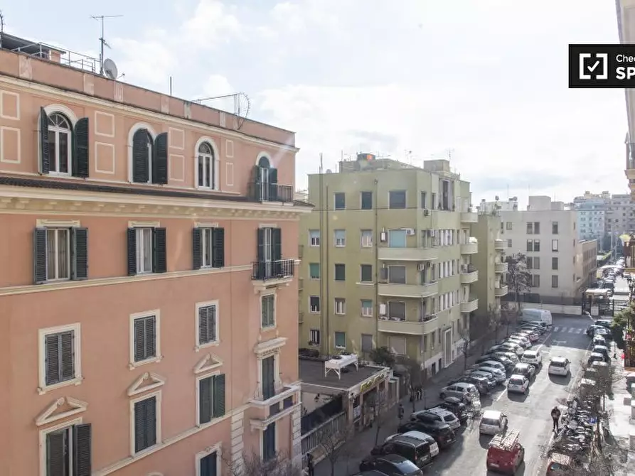 Immagine 7 di Camera condivisa in affitto  in Via Costantino Corvisieri a Roma