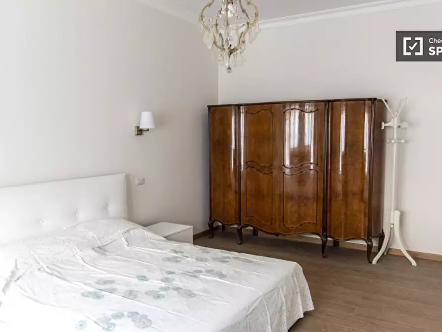 Immagine 4 di Camera condivisa in affitto  in Via Ottorino Lazzarini a Roma