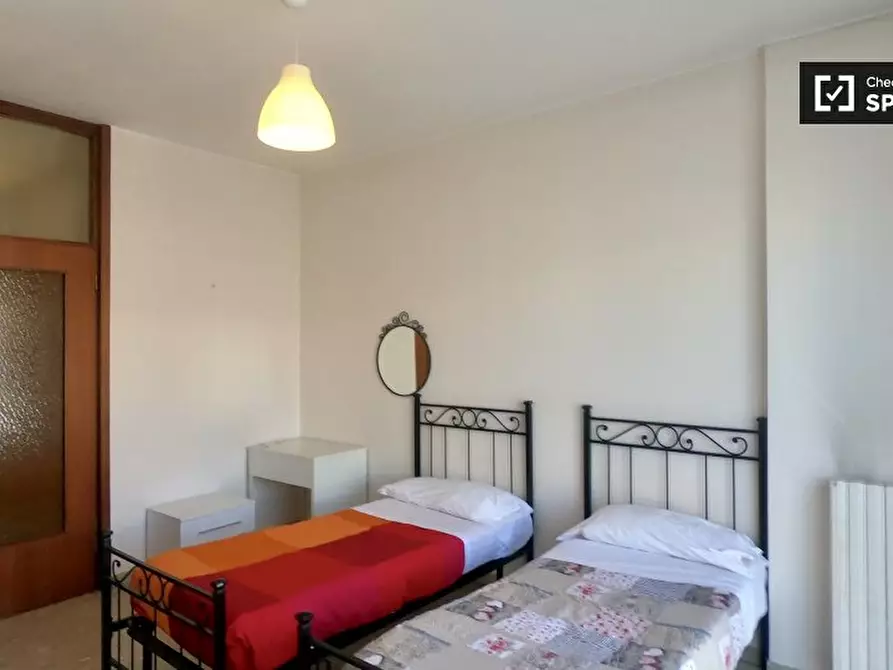Immagine 4 di Camera condivisa in affitto  in Via Emilio de Marchi a Milano