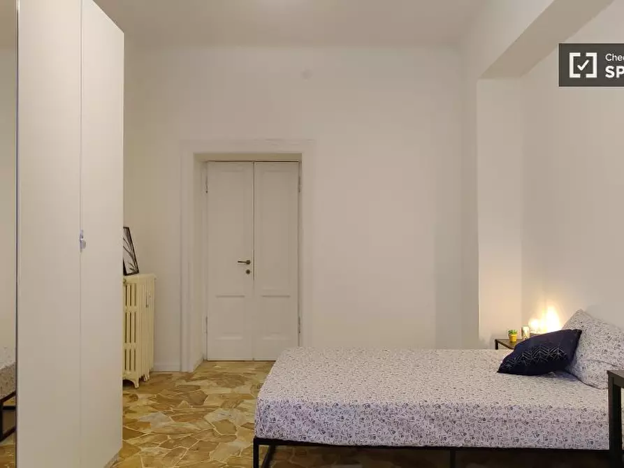 Immagine 3 di Camera condivisa in affitto  in Via Plinio a Milano