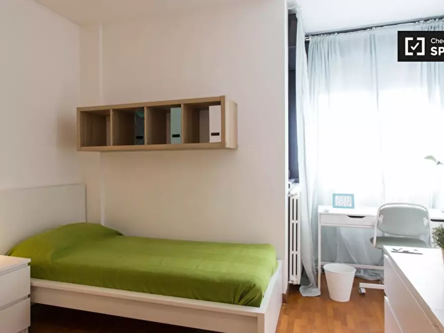 Immagine 3 di Camera condivisa in affitto  in Via Tertulliano a Milano