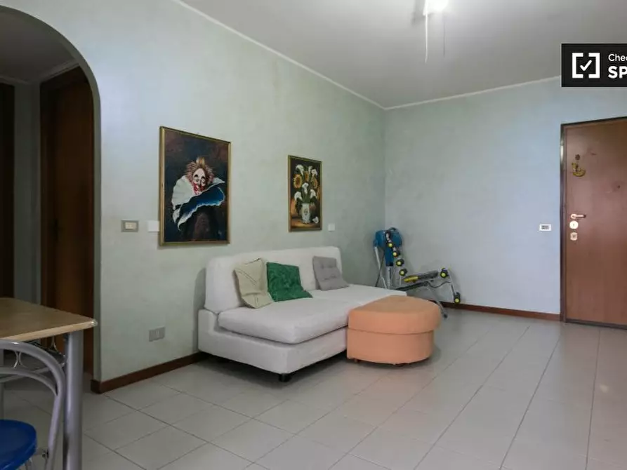 Immagine 5 di Camera condivisa in affitto  in Via Margaret Mead a Roma