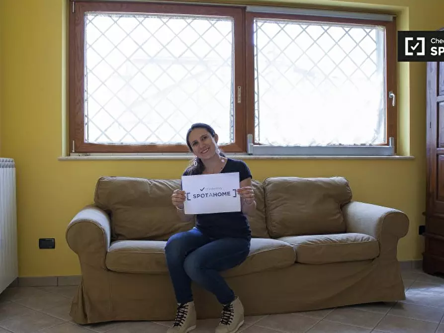 Immagine 10 di Camera condivisa in affitto  in Via del Casale Ferranti, 00173 Roma RM, Italy a Roma