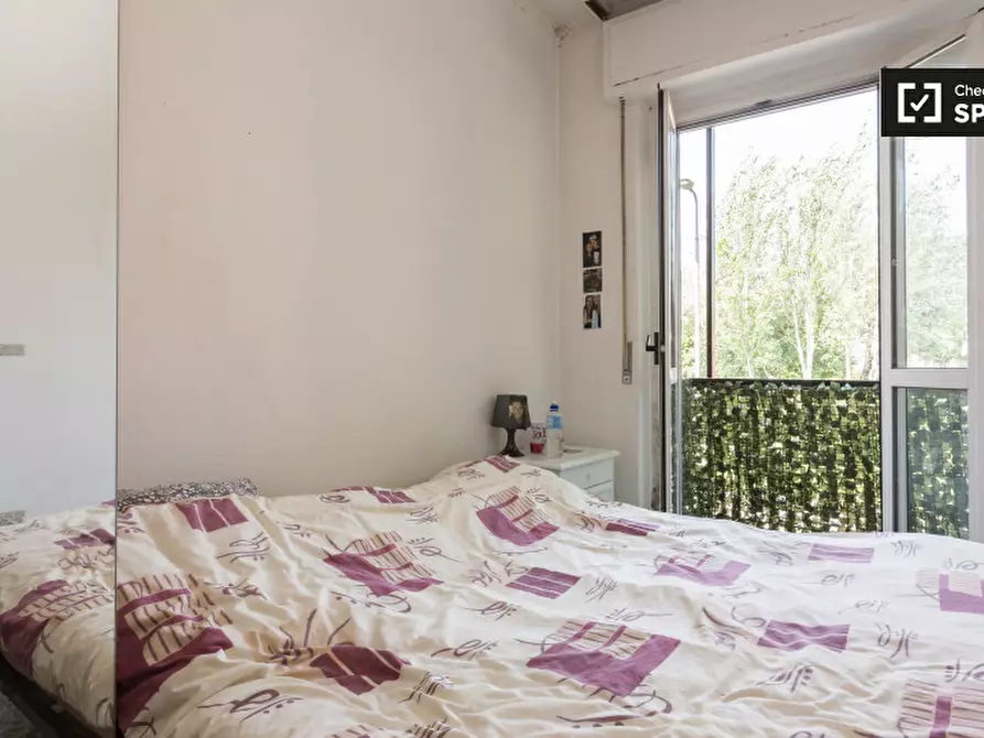 Immagine 3 di Camera condivisa in affitto  in Via Achille Feraboli a Milano