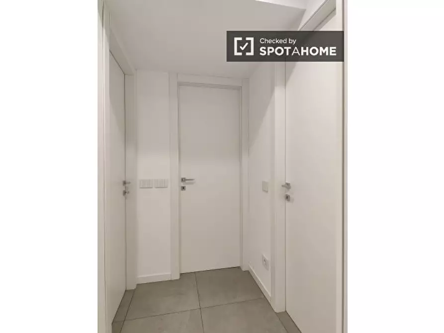 Immagine 14 di Appartamento in affitto  in Via Emilio de Marchi a Milano