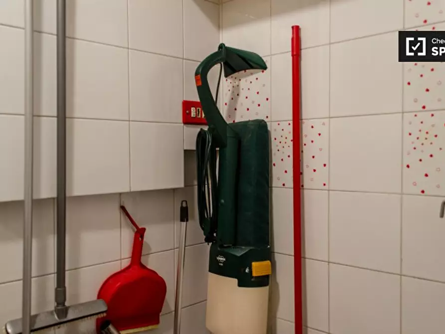 Immagine 17 di Camera condivisa in affitto  in Via Renzo da Ceri, 00176 Roma RM, Italy a Roma