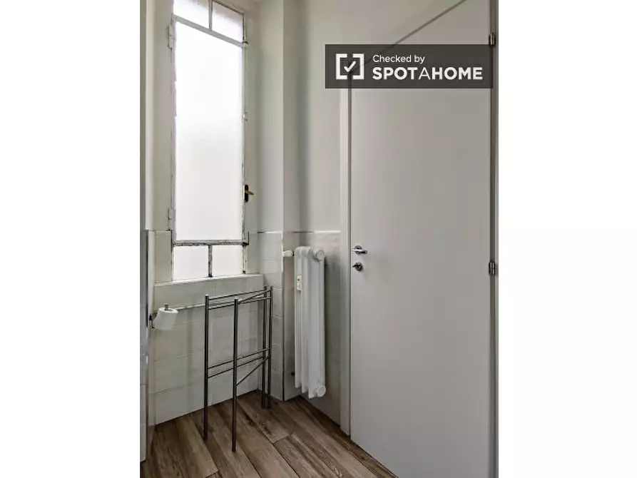 Immagine 8 di Appartamento in affitto  in Via Cervignano a Milano