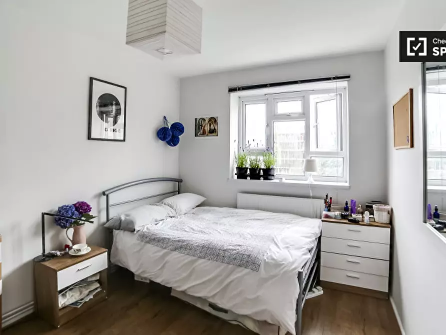 Immagine 1 di Camera condivisa in affitto  in Bruce Road a Poplar