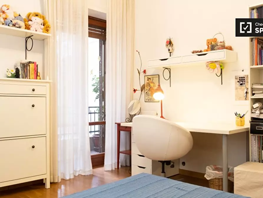 Immagine 4 di Camera condivisa in affitto  in Via Enrico Mizzi a Roma