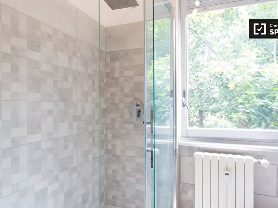 Immagine 13 di Camera condivisa in affitto  in Piazza S. Giuseppe a Milano