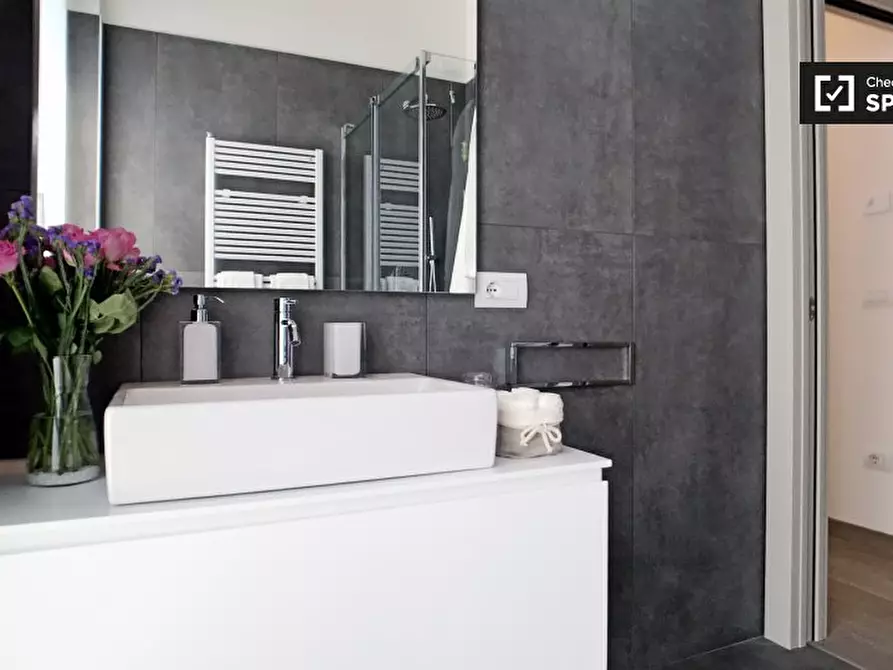 Immagine 16 di Appartamento in affitto  in Via Antonio Cecchi, 20146 Milano MI, Italy a Milano