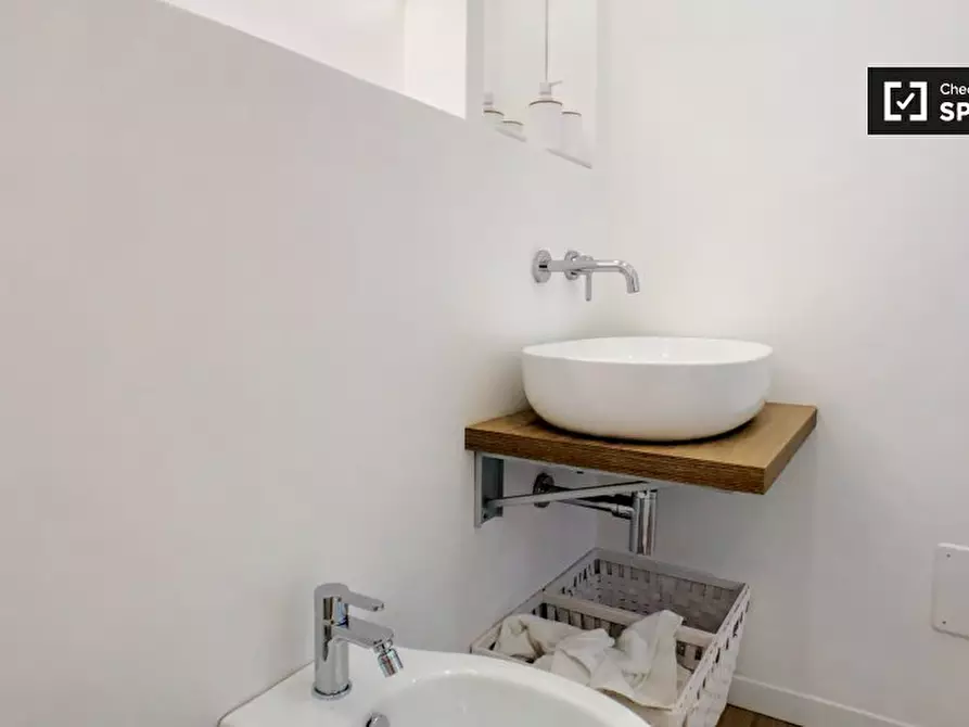 Immagine 17 di Appartamento in affitto  in Via Pastrengo, 20159 Milano MI, Italy a Milano