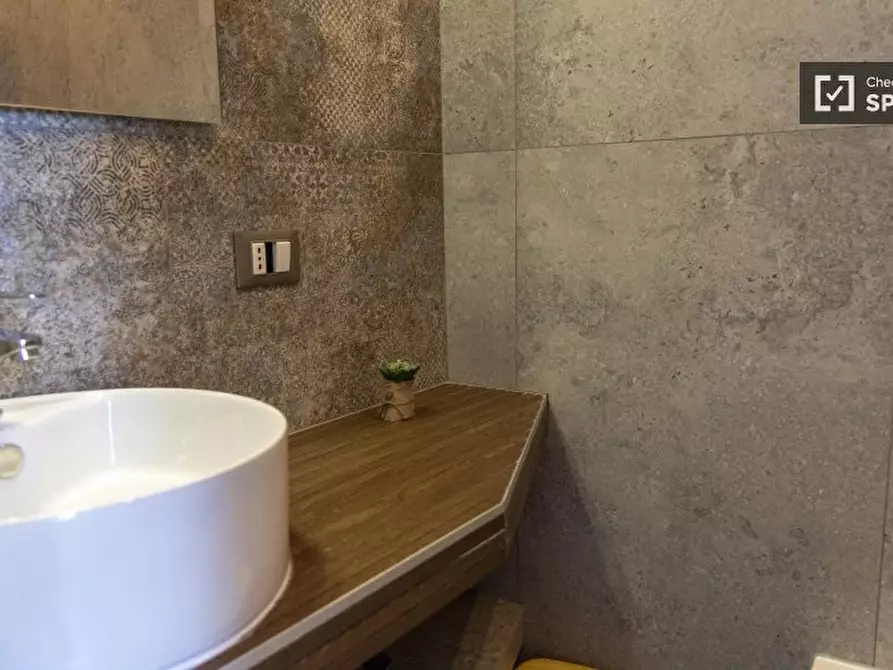 Immagine 5 di Appartamento in affitto  in Via Francesco Marconi a Roma