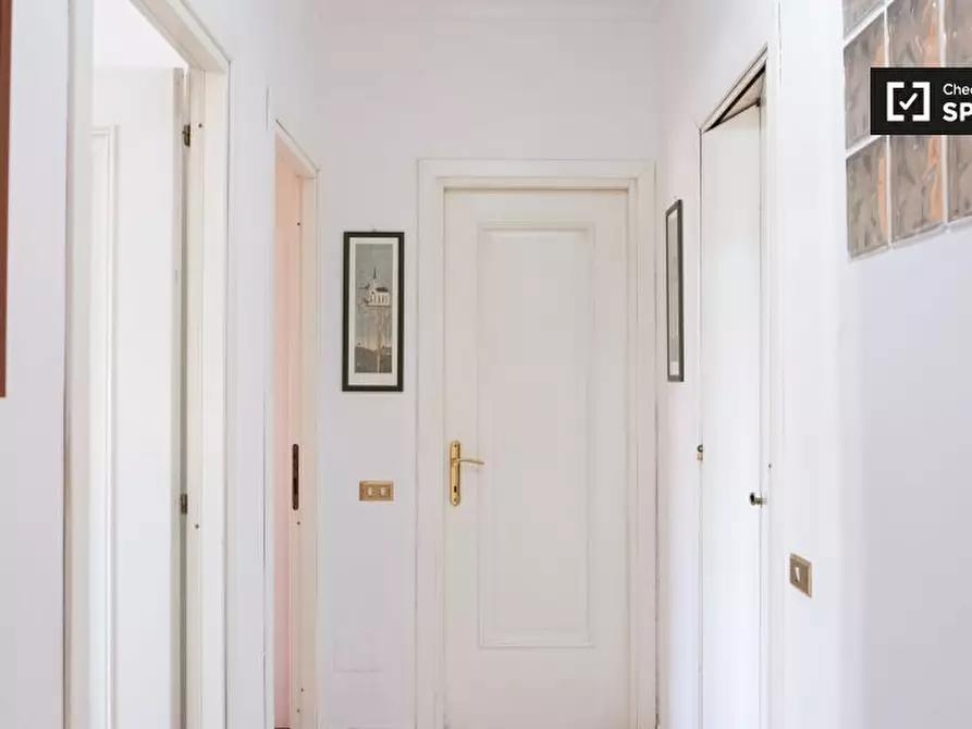 Immagine 19 di Appartamento in affitto  in Via Capitan Bavastro, 00154 Roma RM, Italy a Roma