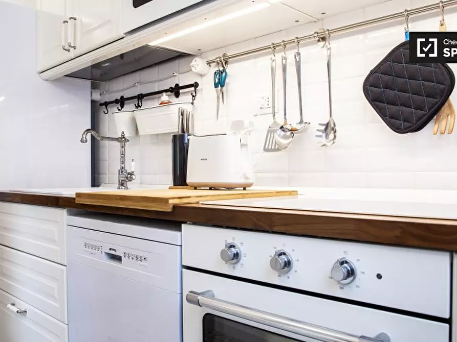 Immagine 17 di Appartamento in affitto  in Piazza dell'Oro a Roma