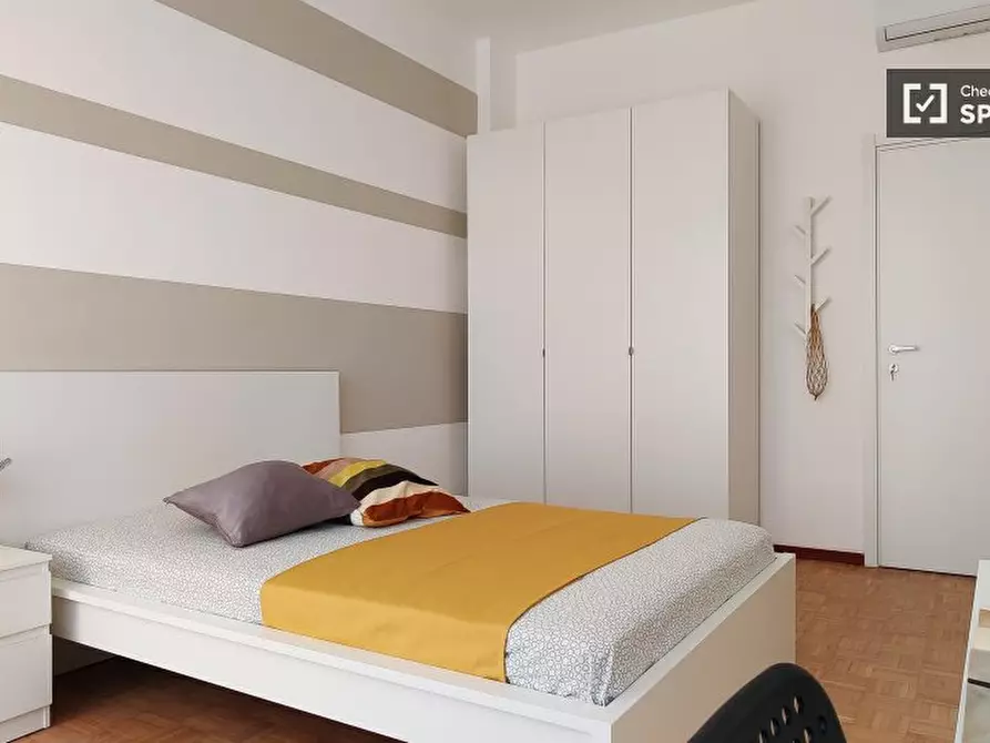 Immagine 2 di Camera condivisa in affitto  in Via Caduti Sul Lavoro a Sesto San Giovanni