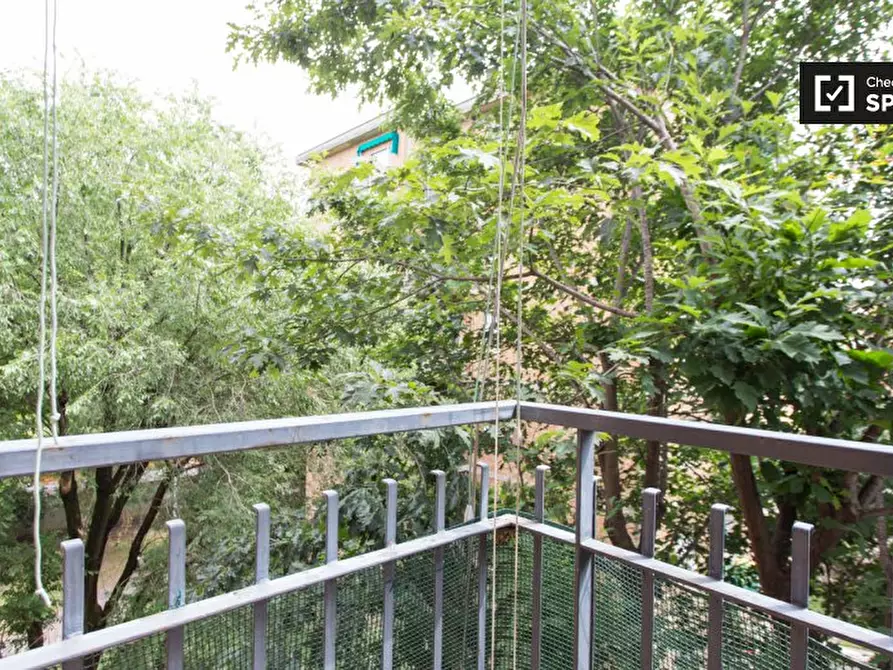 Immagine 10 di Camera condivisa in affitto  in Piazza S. Giuseppe a Milano