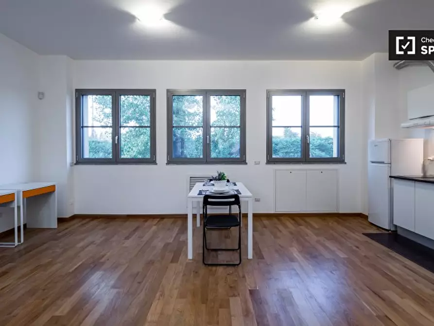 Immagine 4 di Ufficio in affitto  in Via Enrico Cosenz a Milano