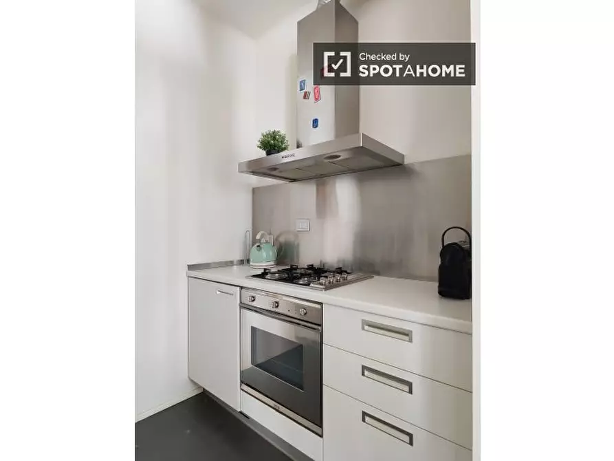 Immagine 11 di Appartamento in affitto  in Via Orti a Milano