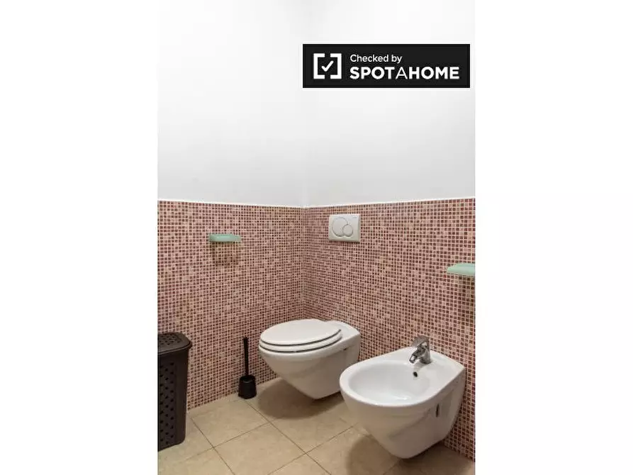 Immagine 12 di Ufficio in affitto  in Viale della Venezia Giulia a Roma