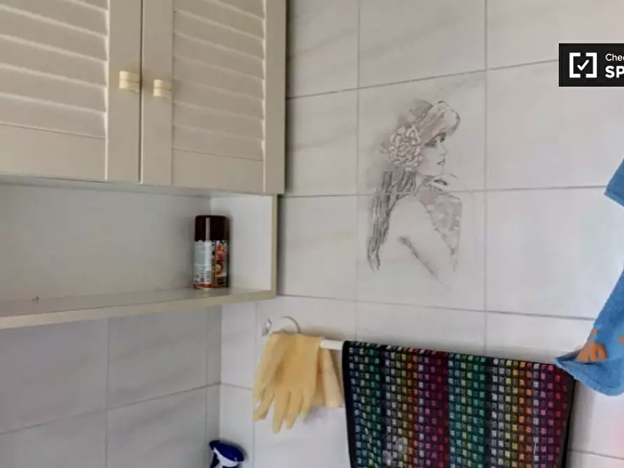 Immagine 14 di Camera condivisa in affitto  in Via Aquilonia, 00177 Roma RM, Italy a Roma