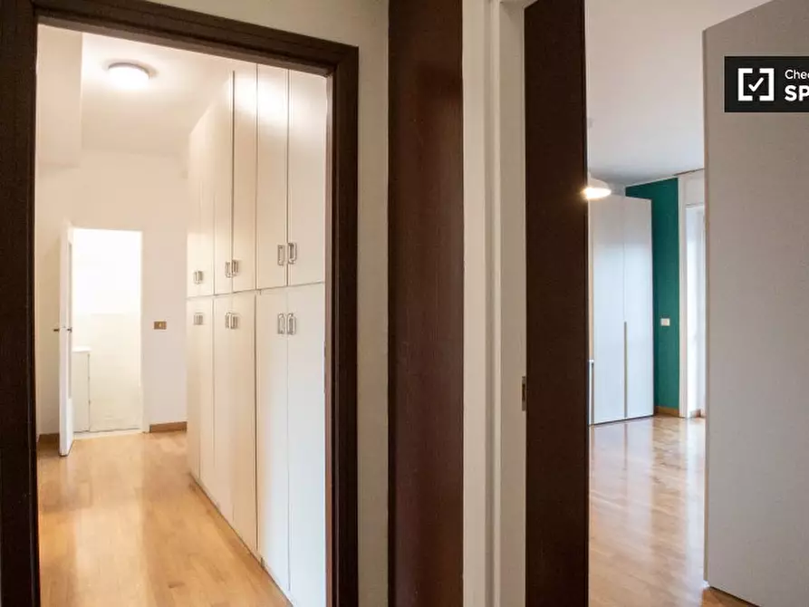 Immagine 14 di Appartamento in affitto  in Viale Carlo Troya a Milano