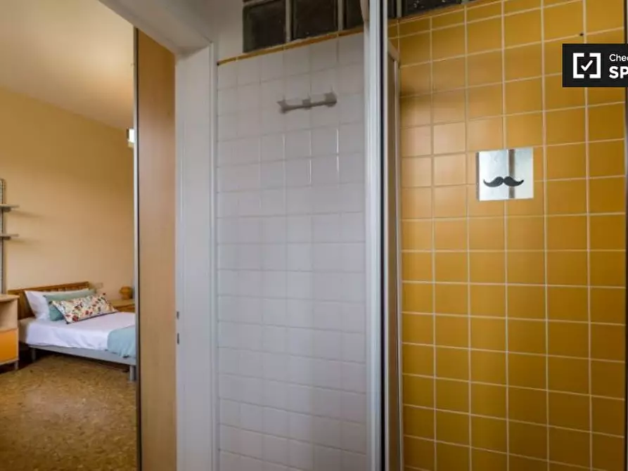 Immagine 9 di Camera condivisa in affitto  in Via Benedetto Marcello a Firenze