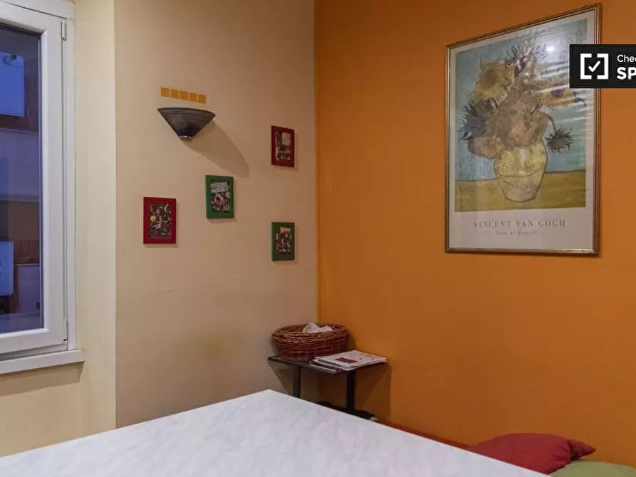 Immagine 10 di Camera condivisa in affitto  in Via dei Gelsi a Roma
