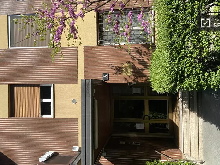 Immagine 17 di Camera condivisa in affitto  in Via Zurigo a Milano