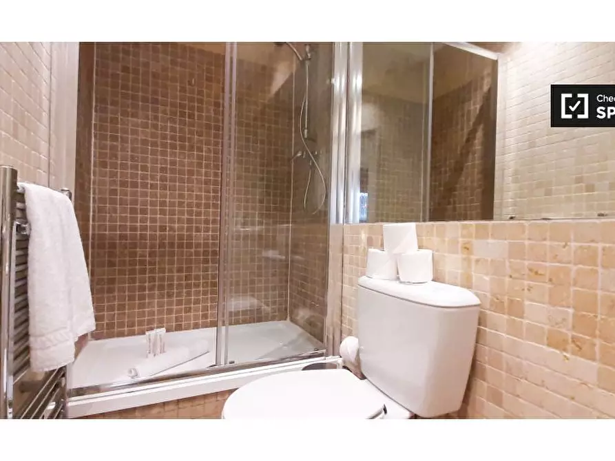 Immagine 19 di Appartamento in affitto  in A Kensington Gardens Square a Paddington