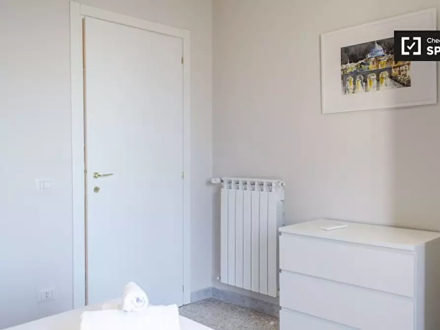 Immagine 14 di Appartamento in affitto  in Via delle Fornaci, 00165 Roma RM, Italy a Roma