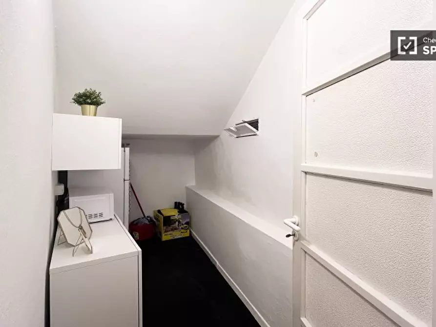 Immagine 15 di Camera condivisa in affitto  in Via Fatebenesorelle a Milano