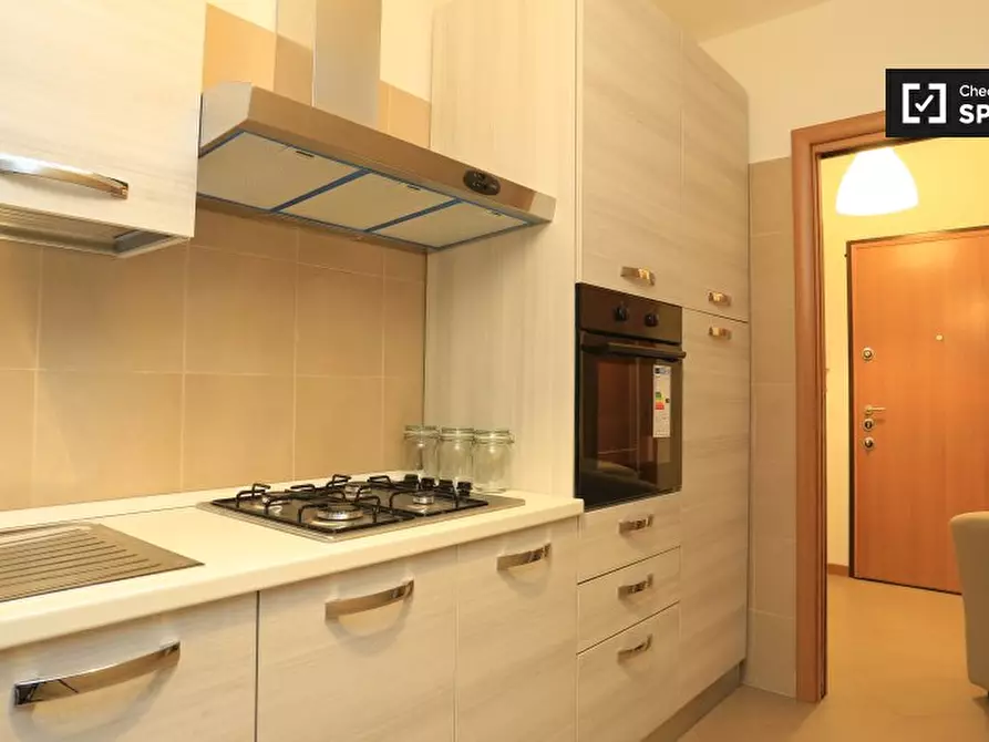 Immagine 11 di Camera condivisa in affitto  in Via delle Forze Armate a Milano