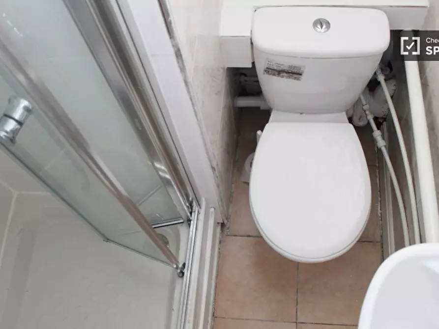 Immagine 7 di Camera condivisa in affitto  in Tildesley Road a Wandsworth