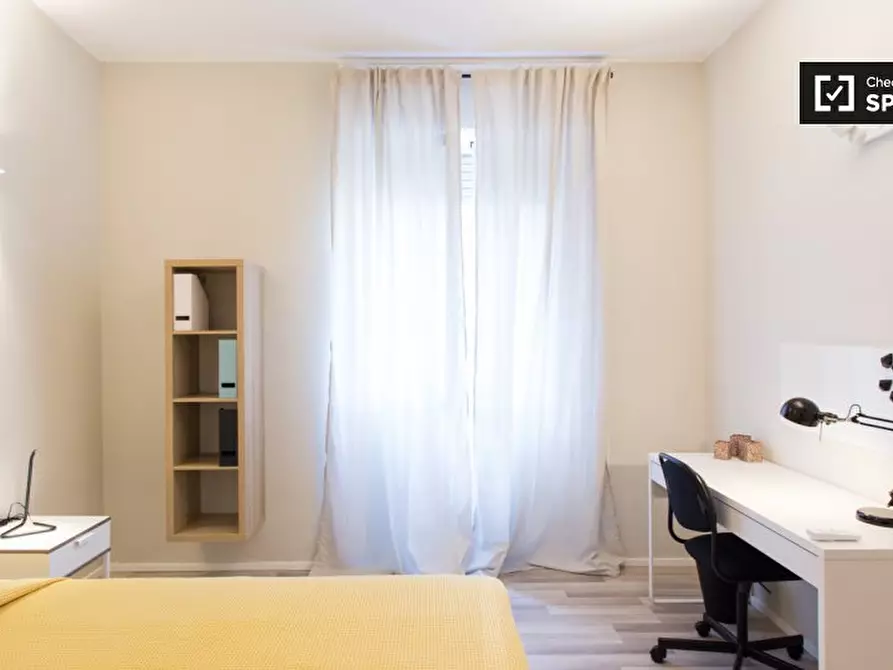 Immagine 2 di Camera condivisa in affitto  in Via Giovanni Pacini a Milano